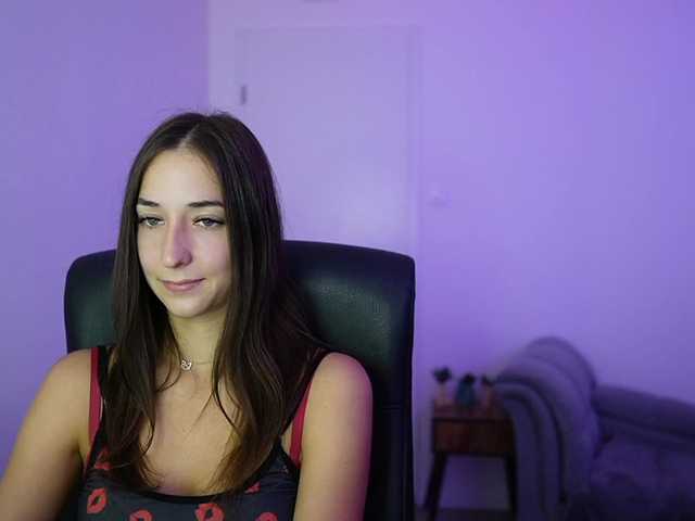 Crystalbrunette18
