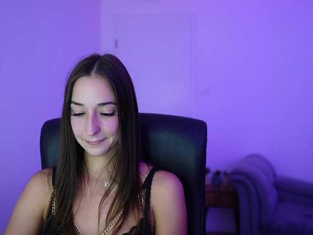 Crystalbrunette18
