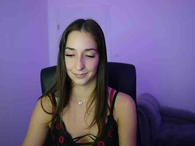 Crystalbrunette18