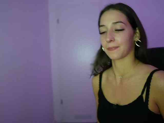Crystalbrunette18