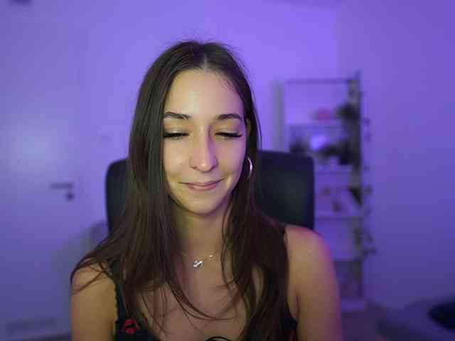 Crystalbrunette18