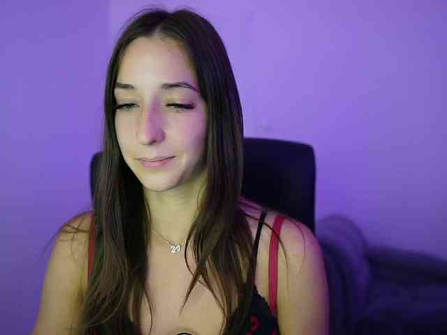 Crystalbrunette18