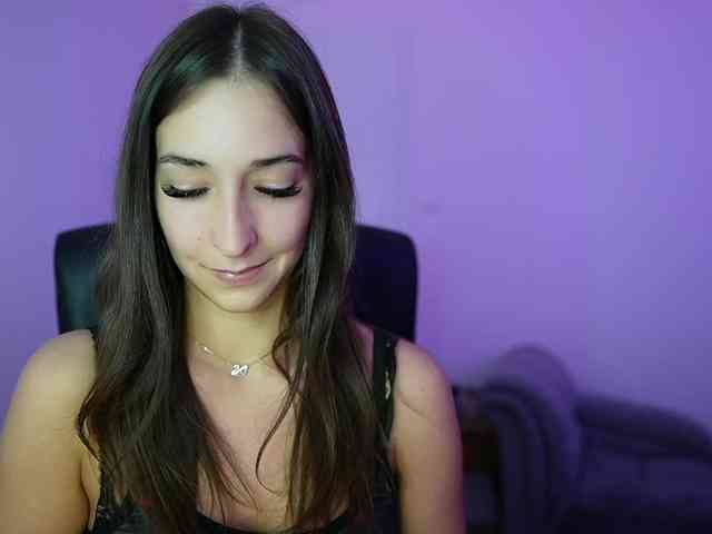 Crystalbrunette18