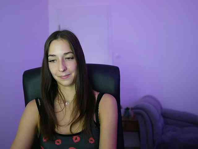 Crystalbrunette18