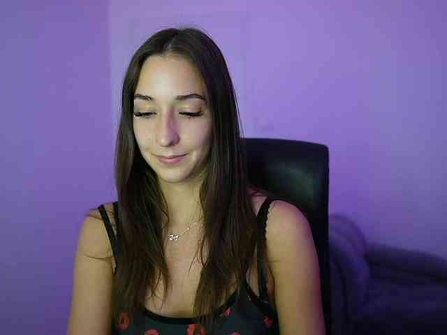 Crystalbrunette18