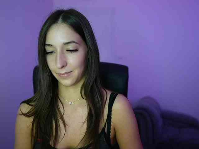 Crystalbrunette18