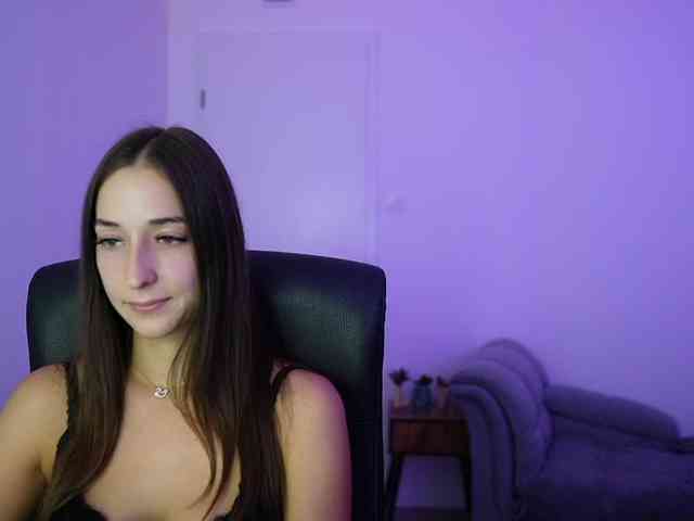 Crystalbrunette18