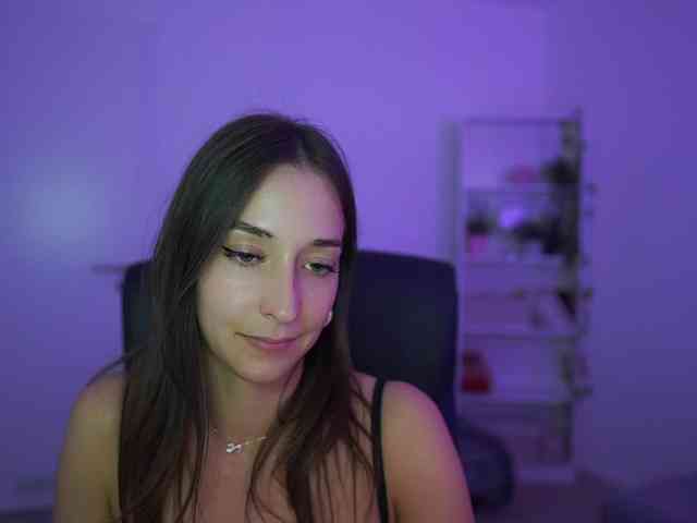 Crystalbrunette18