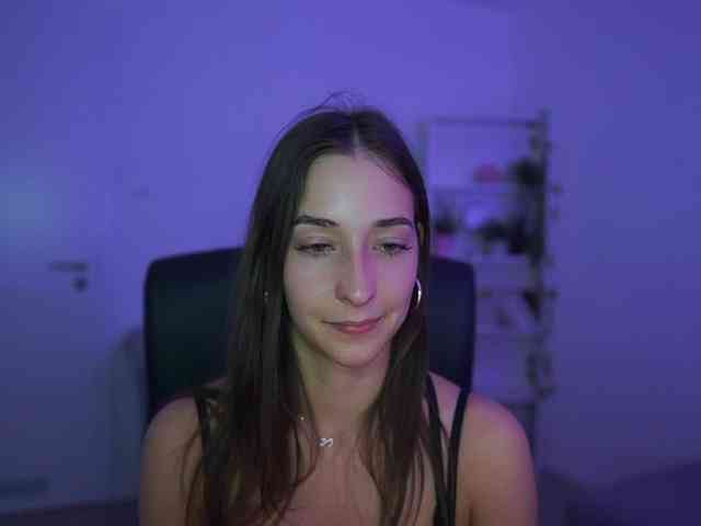 Crystalbrunette18