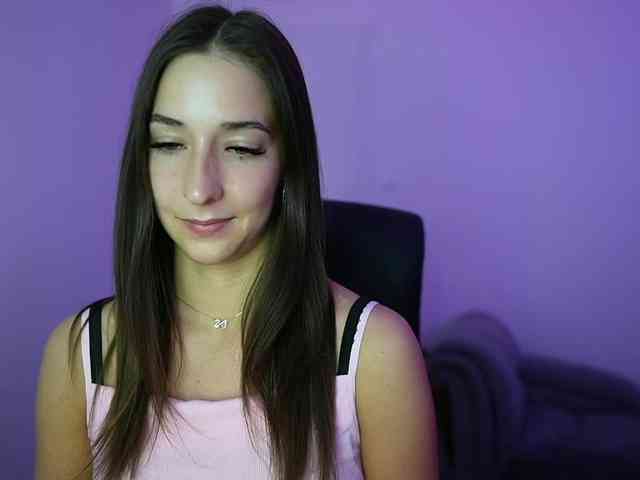 Crystalbrunette18