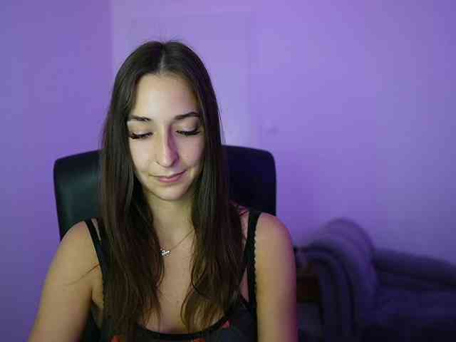 Crystalbrunette18