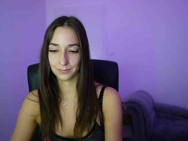 Crystalbrunette18