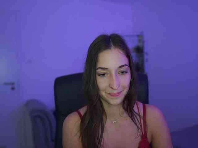 Crystalbrunette18