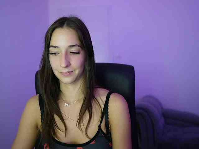 Crystalbrunette18