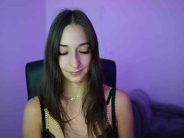 Crystalbrunette18
