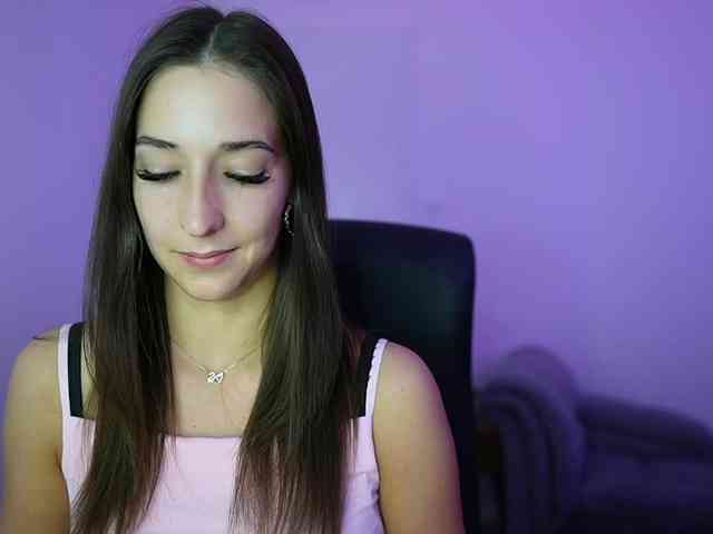 Crystalbrunette18