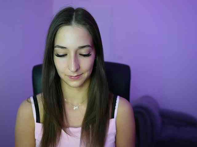 Crystalbrunette18