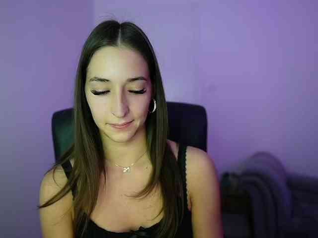 Crystalbrunette18