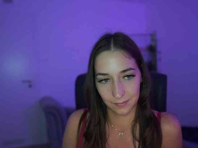 Crystalbrunette18