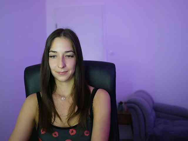 Crystalbrunette18