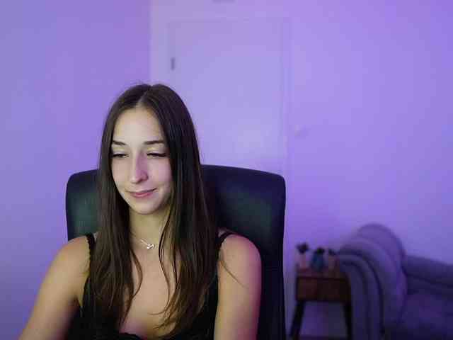 Crystalbrunette18