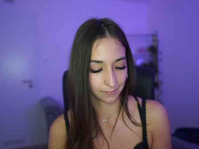 Crystalbrunette18