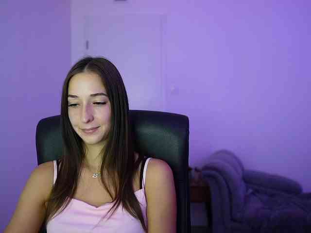 Crystalbrunette18