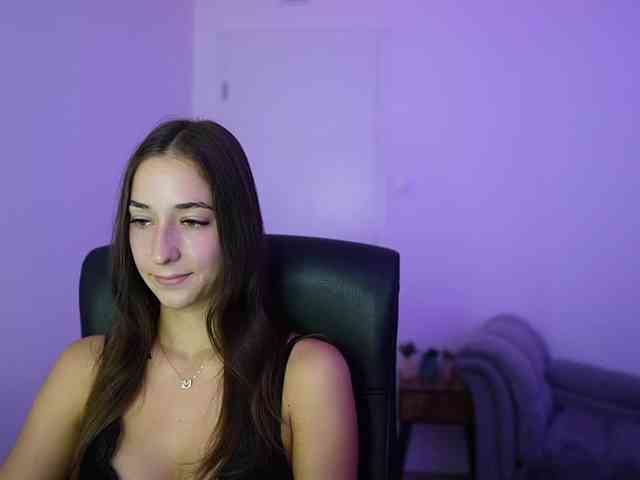 Crystalbrunette18