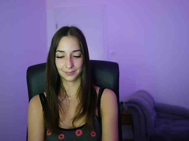 Crystalbrunette18