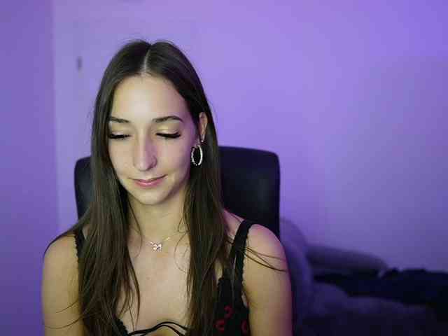 Crystalbrunette18