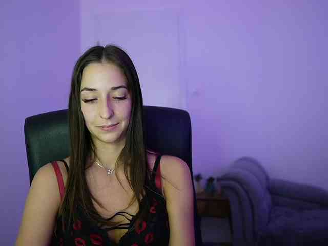 Crystalbrunette18