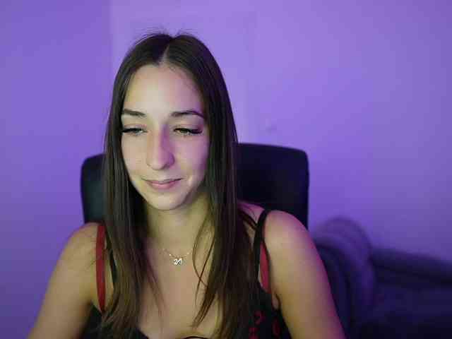 Crystalbrunette18