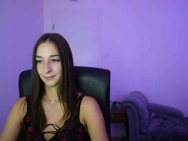 Crystalbrunette18