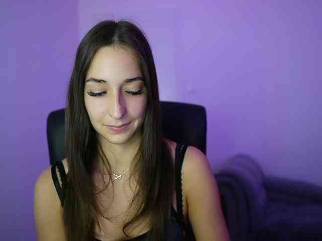 Crystalbrunette18