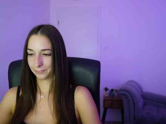 Crystalbrunette18