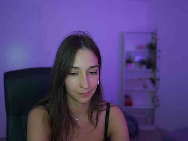 Crystalbrunette18
