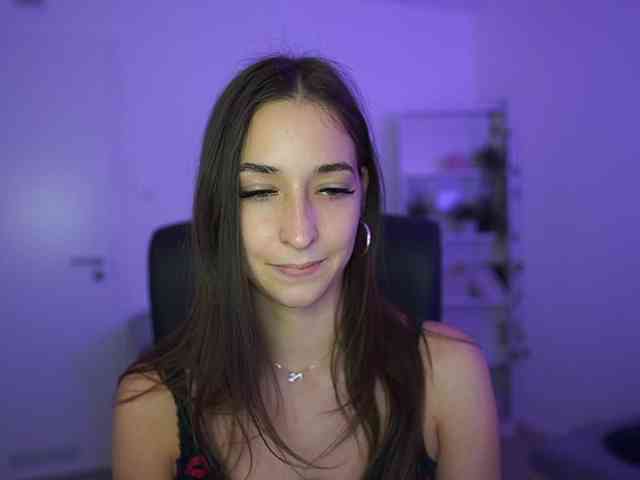 Crystalbrunette18