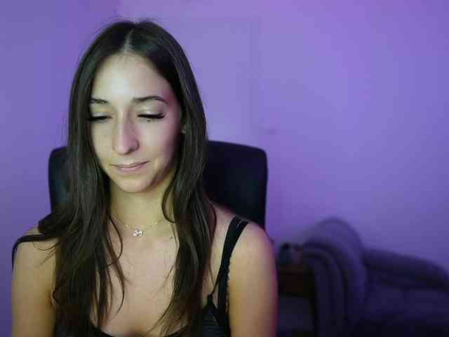 Crystalbrunette18