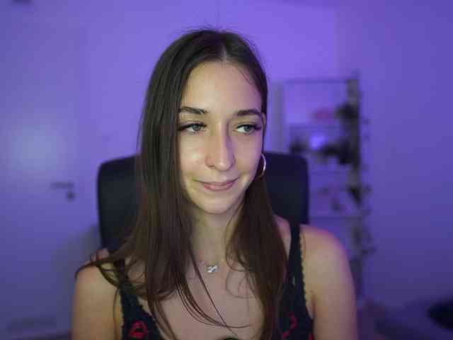 Crystalbrunette18