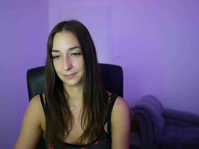 Crystalbrunette18