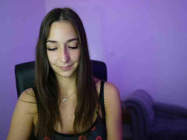 Crystalbrunette18
