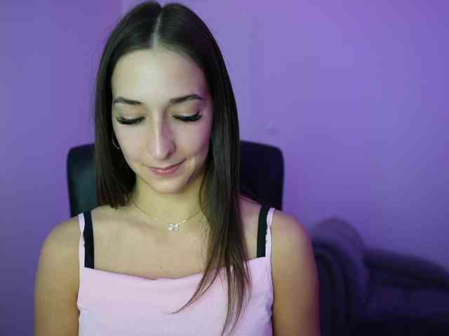 Crystalbrunette18