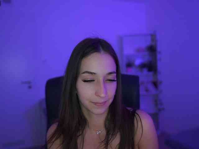 Crystalbrunette18