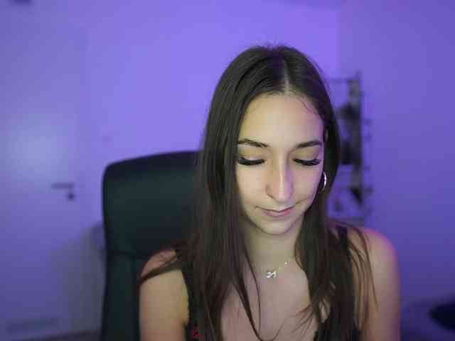 Crystalbrunette18