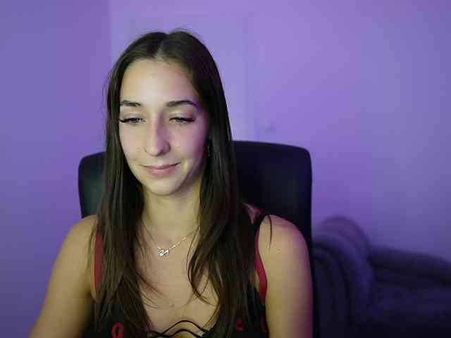 Crystalbrunette18