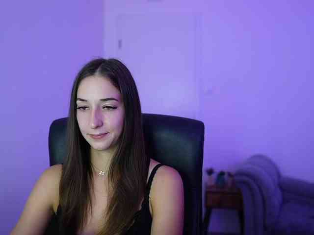 Crystalbrunette18
