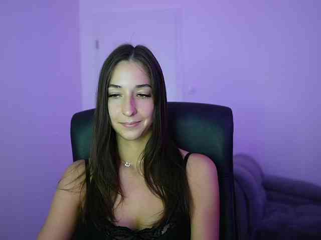Crystalbrunette18