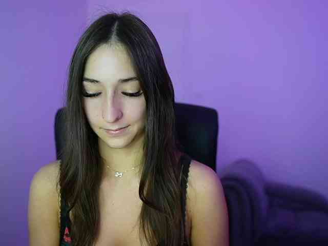 Crystalbrunette18