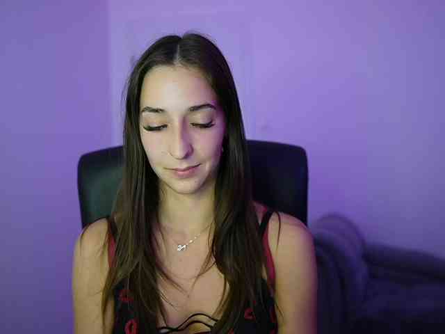 Crystalbrunette18