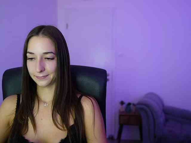 Crystalbrunette18